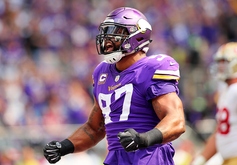 Everson Griffen of the Minnesota Vikings celebrates