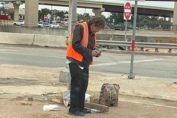 Money given to homeless man in Texas