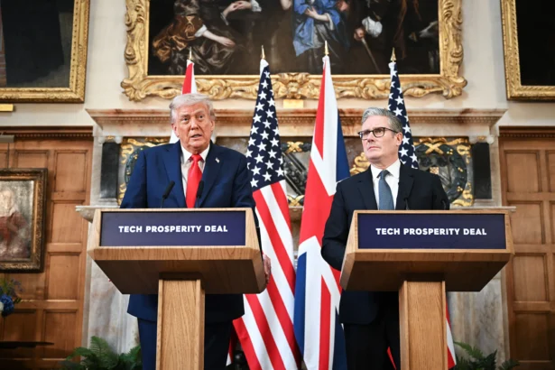 President Donald Trump (L) and then British Prime Minister Keir Starmer hold a press conference at Chequers at the conclusion of a state visit in Aylesbury, England, on Sept. 18, 2025. (Leon Neal/Getty Images)